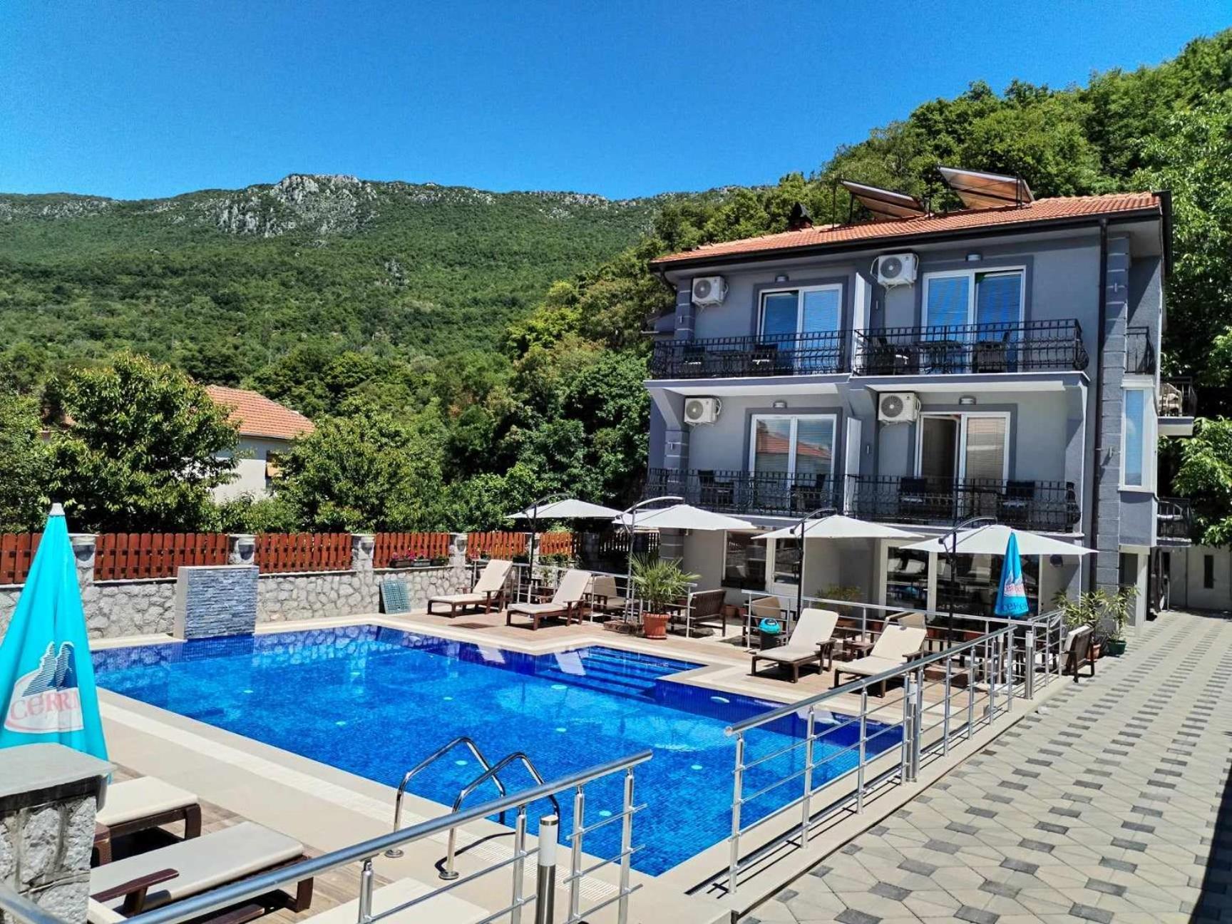 Villa Mimi Peštani Extérieur photo